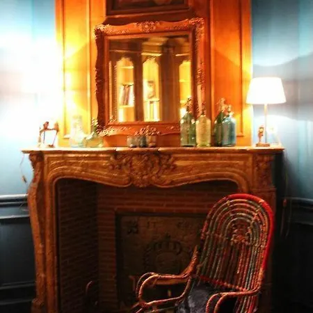 Adelaide Hotel Chimay